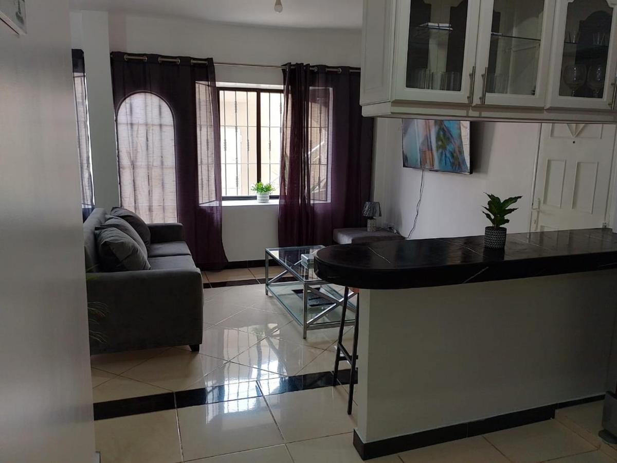 Comfortable 3-Bedroom Apartment, Close To The American Consulate Guayaquil Exterior foto